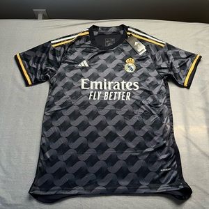 Real Madrid 2023/2024 Jersey